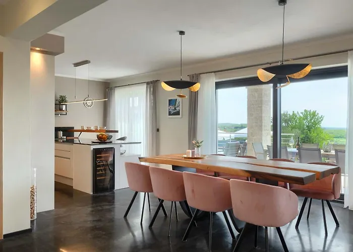 빌라 Allingas Višnjan